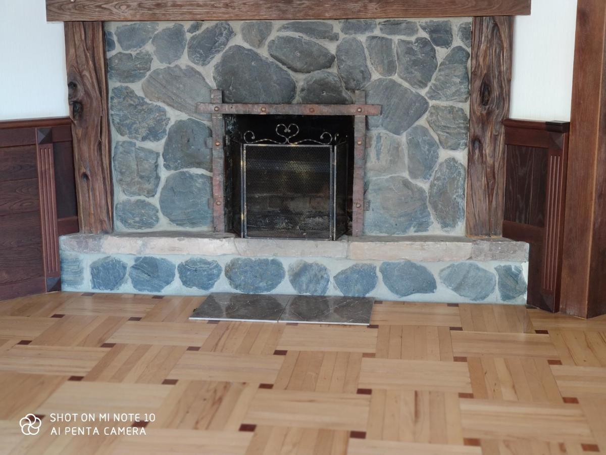 Hotel Borjomi Sichi Exteriér fotografie